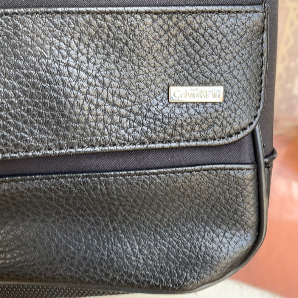 Calvin Klein Computer Bag - Picture 4 of 15